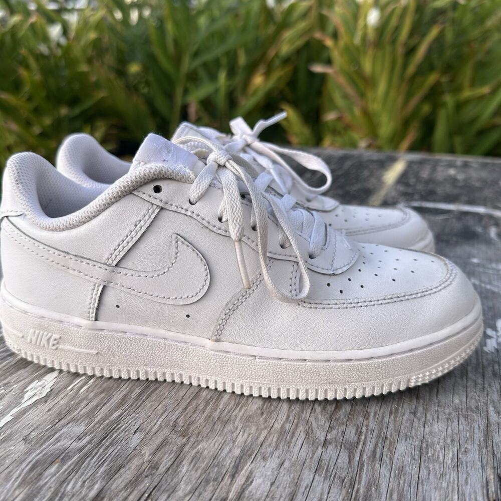 Nike Force 1 Low EasyOn Triple White Kids Youth 3Y FN0237 111 Sneakers 950